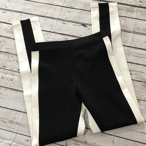 BCBGMAXAZRIA Black white stripe Sasha leggings size xs - Picture 4 of 8